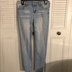 Mid Rise Ankle Skinny Jeans